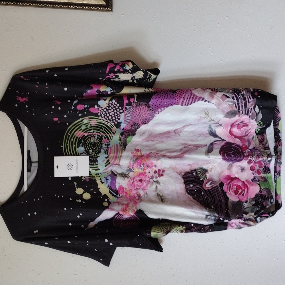 New with tags loveu dear large unicorn shirt